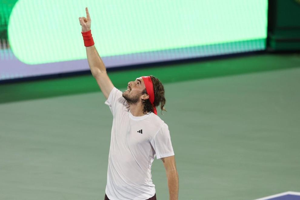 开云体育视频直播-澳大利亚网球队险胜西班牙网球队，西西帕斯绝境逆转